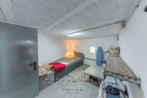 Villa a Cala Tarida, Ibiza, Cala Tarida - € 795.000 | Ref: CVE074 - foto 33
